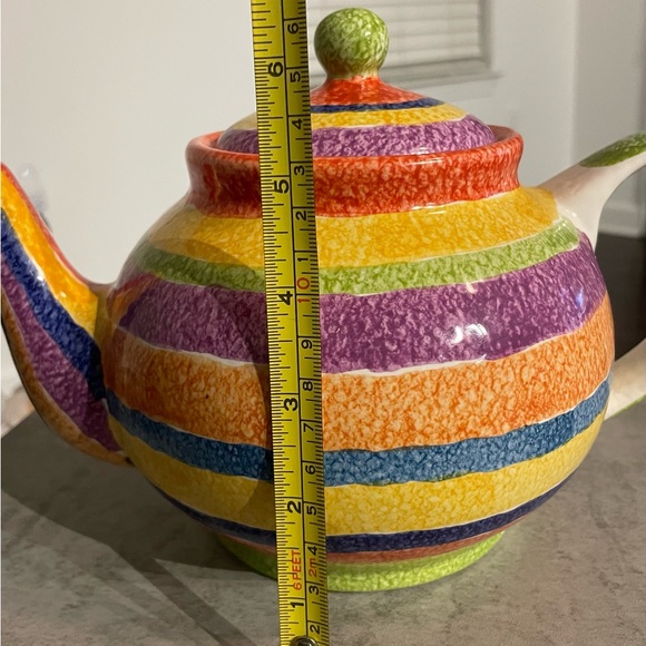 Vintage Studio Nova Ceramic Teapot - Theme “Sunrise” - Picture 11 of 13